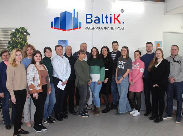 Поздравляем с Днем Рождения нашего потрясающего директора — Губина Игоря Евгеньевича!