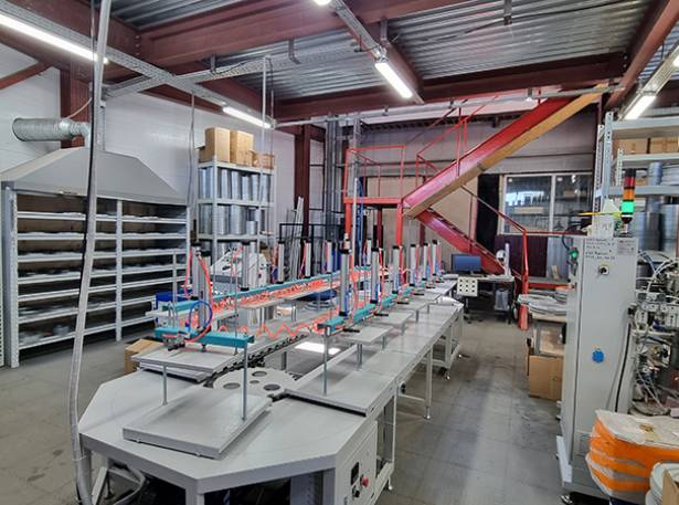 Производственная линия по нанесению форменного уплотнения