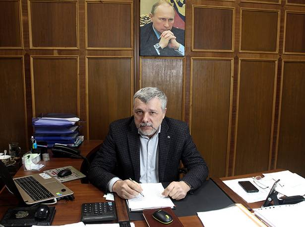 Хороший и мудрый начальник - залог процветания фирмы!